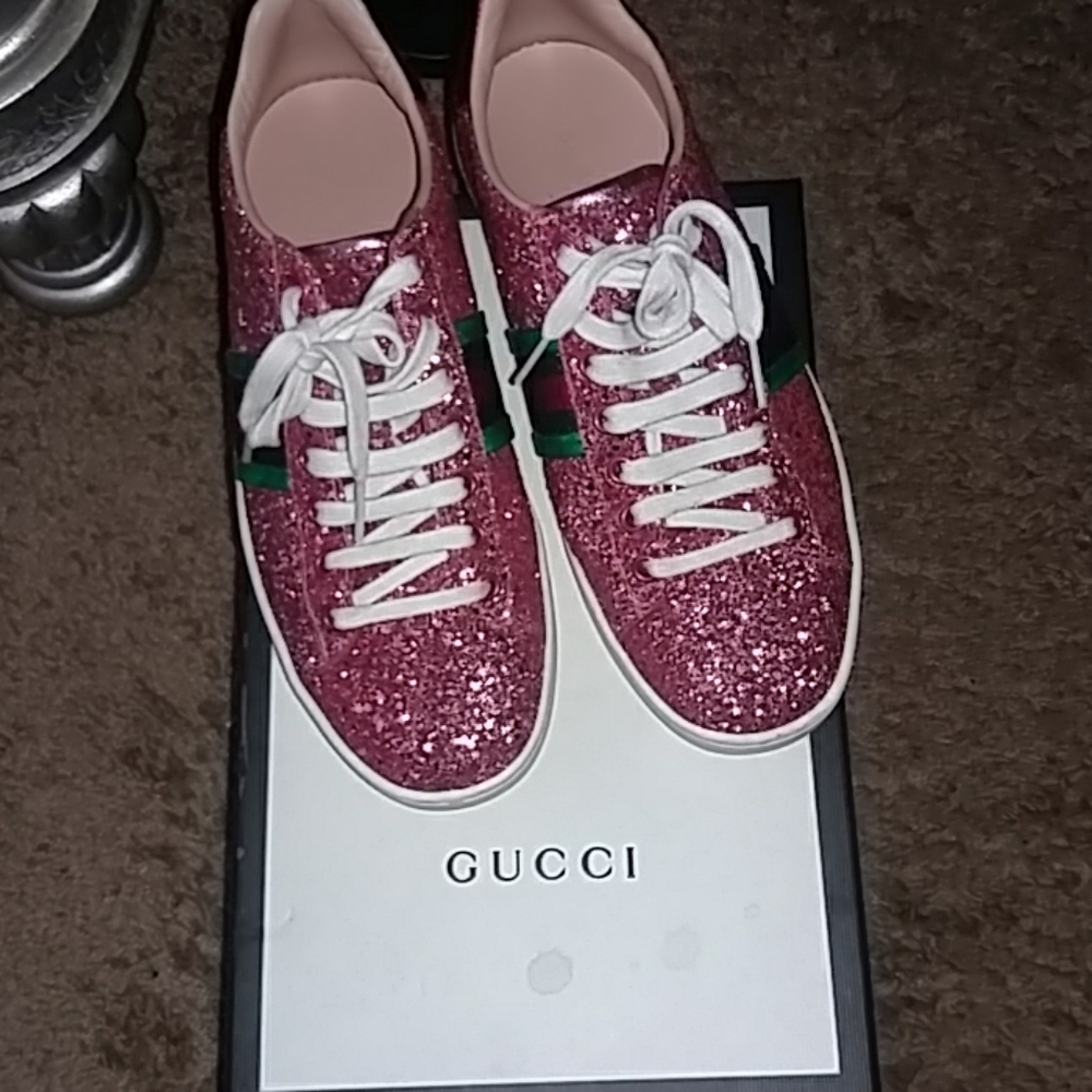 Gucci sneakers